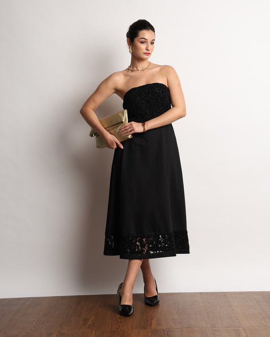 Here Lace Strapless Dress