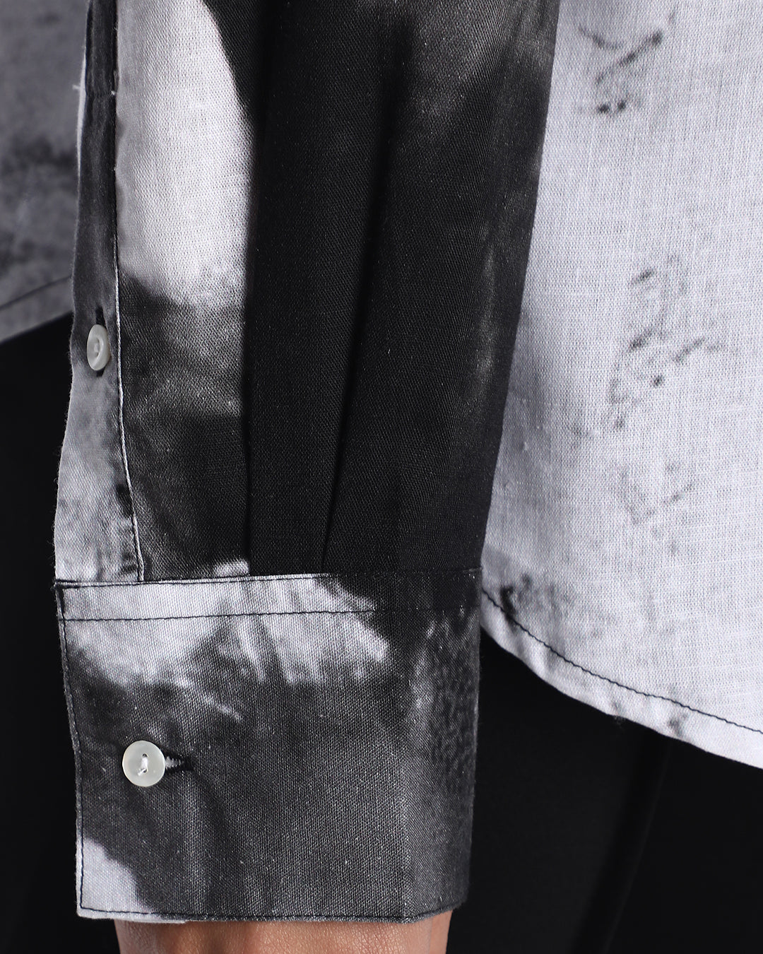 Benna Black & White Floral Print Viscose Linen Oversized Shirt for Women - Brussels Fit from GAZILLION - Sleeve Detail