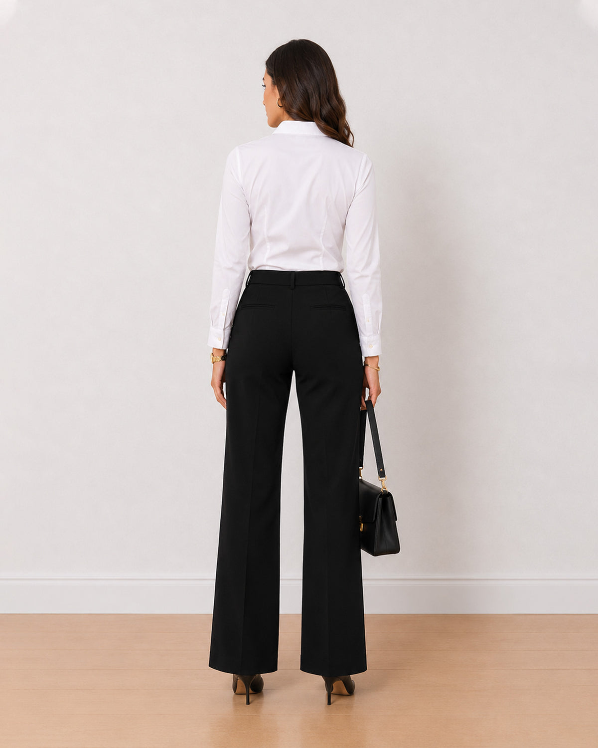 Anna white cotton poplin shirt back view with the snug tailored fit