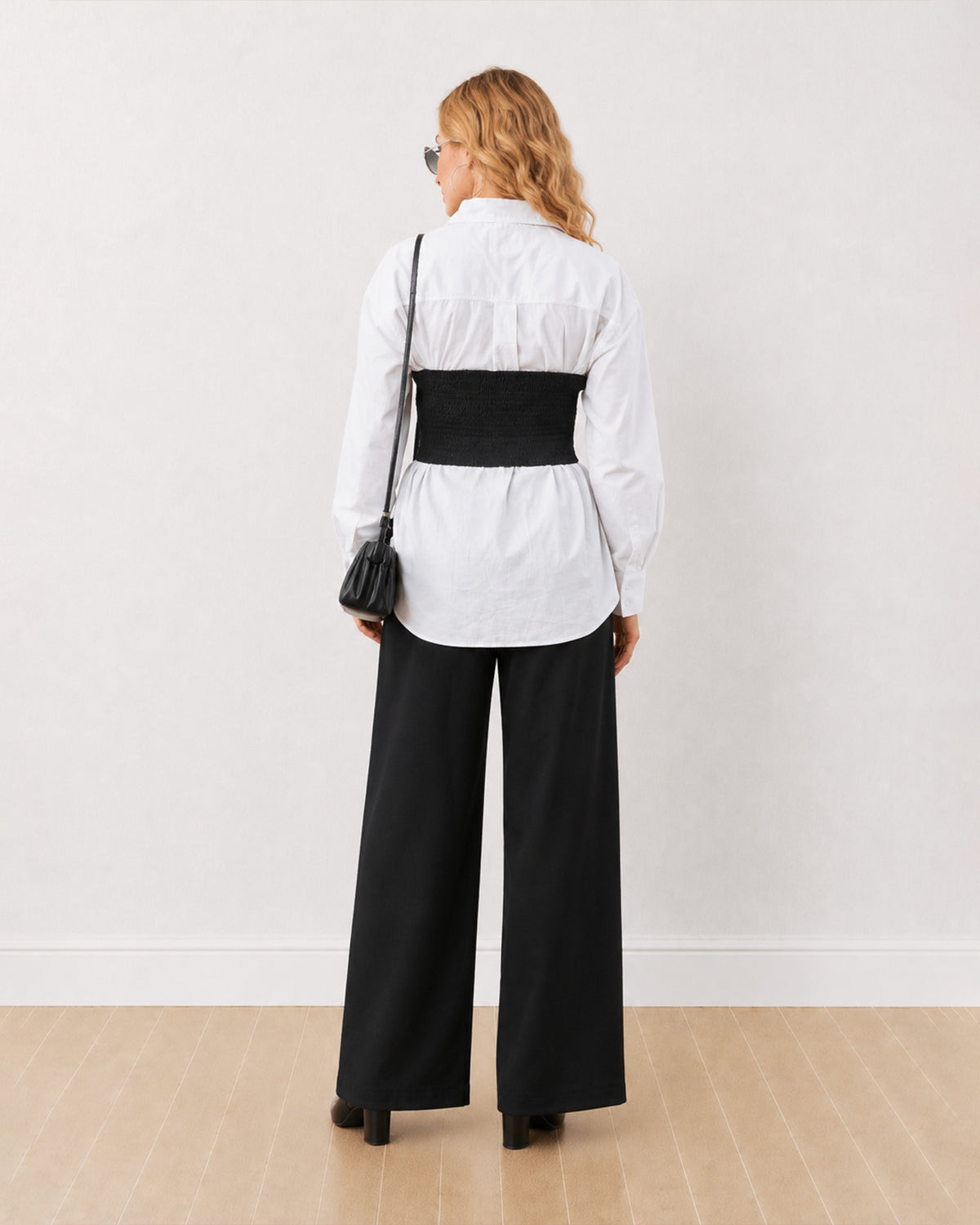 Dixie black and white shirt corset set, back view of the elasticated tube corset
