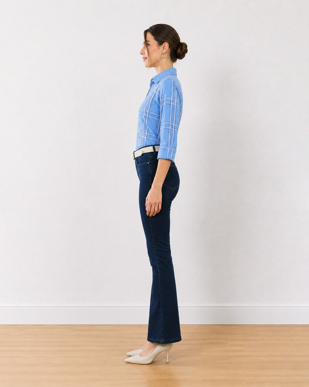 Earnia blue checks cotton office shirt with a relaxed straight fit, side profile view