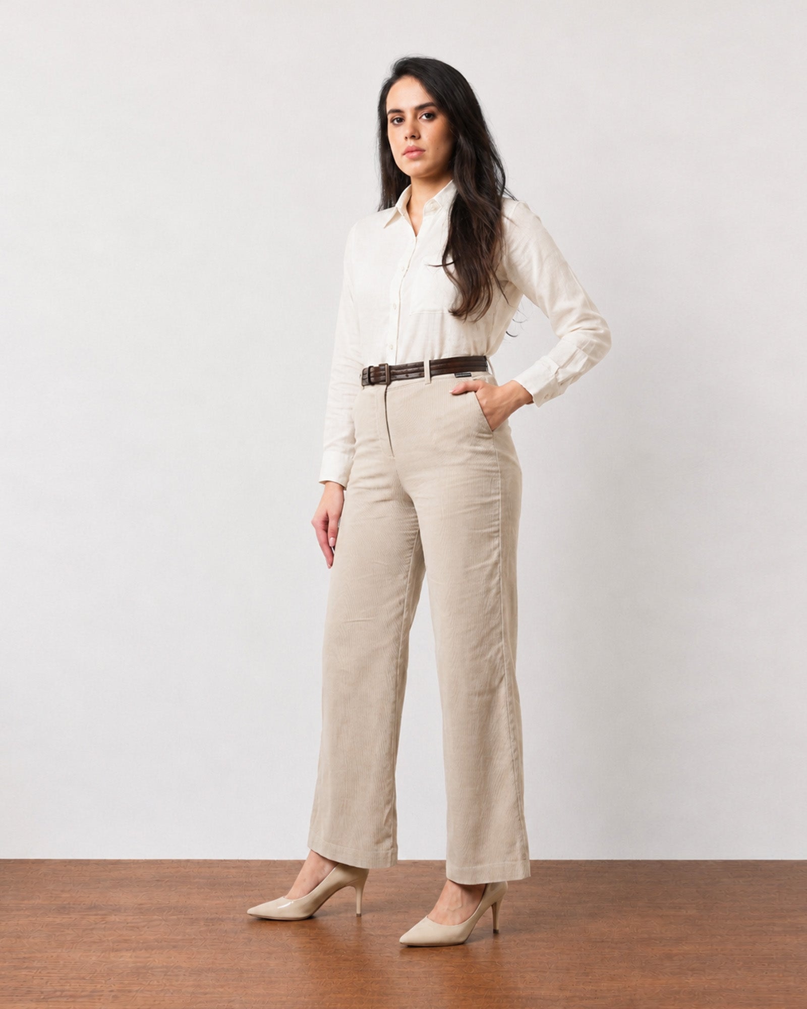 Gwen beige soft linen shirt, classy monotone look