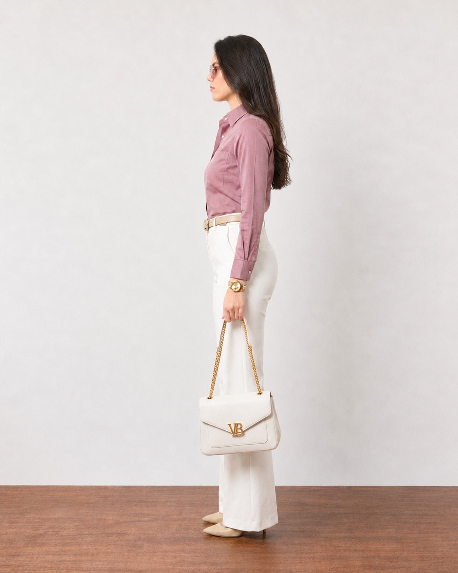 Gwen rose pink soft linen shirt, side profile view
