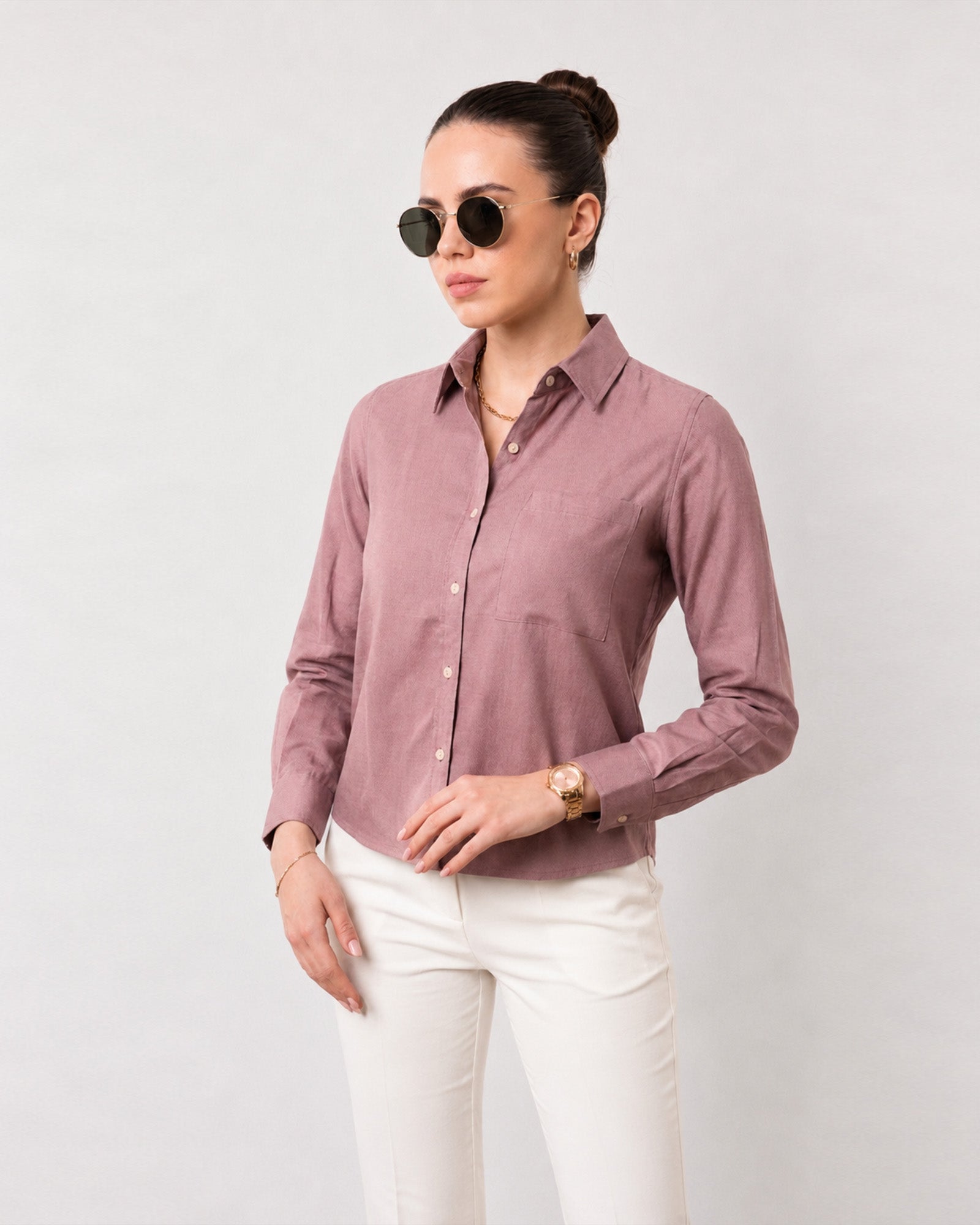 Gwen rose pink soft linen shirt, elegant smart casual look