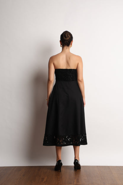 Here Lace Strapless Dress