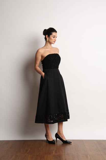 Here Lace Strapless Dress