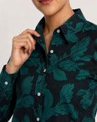 Beca dark green floral print collar with pearly hidden dignity buttons in the placket