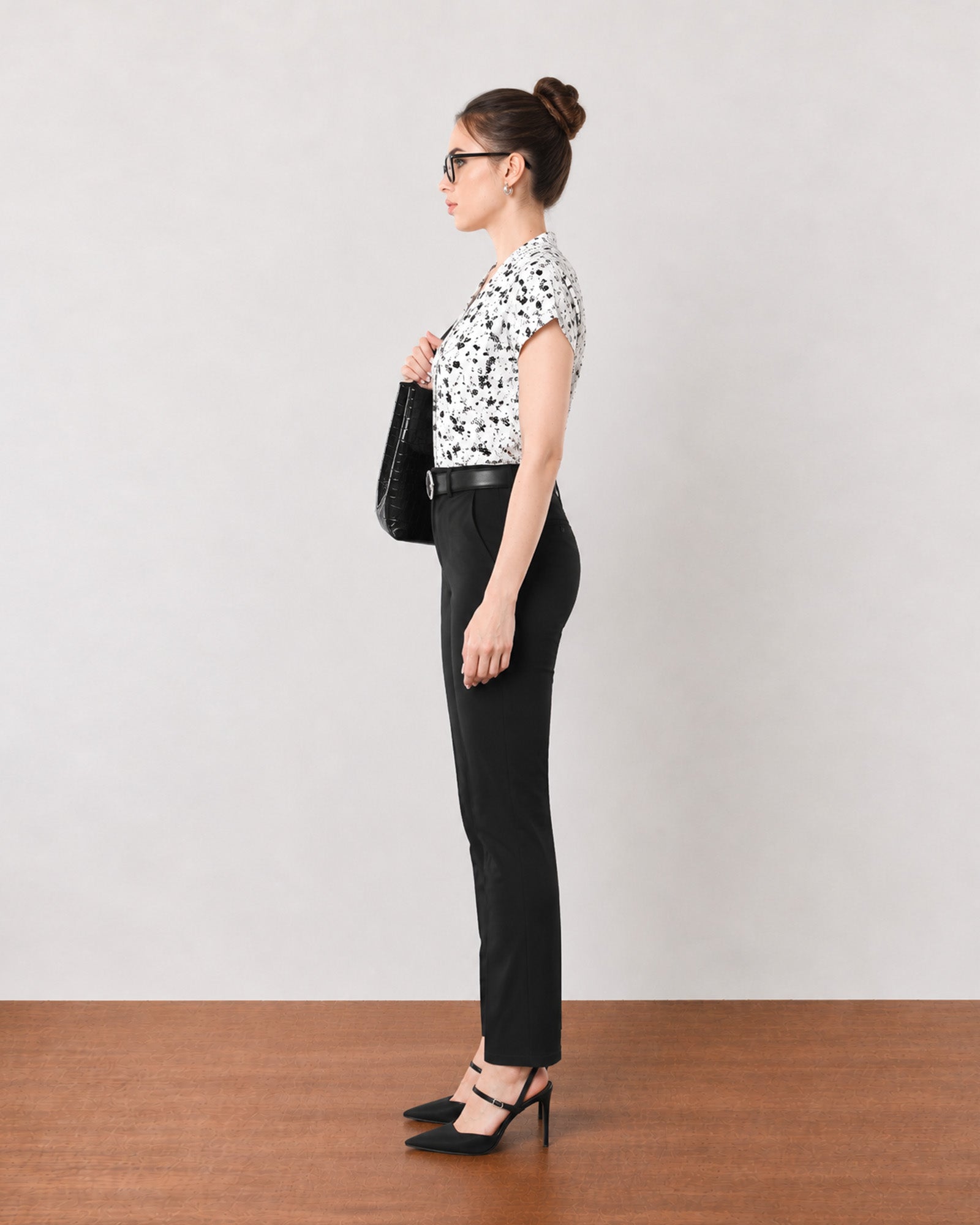 Galia black and white floral printed top, side profile view in 100% cotton poplin