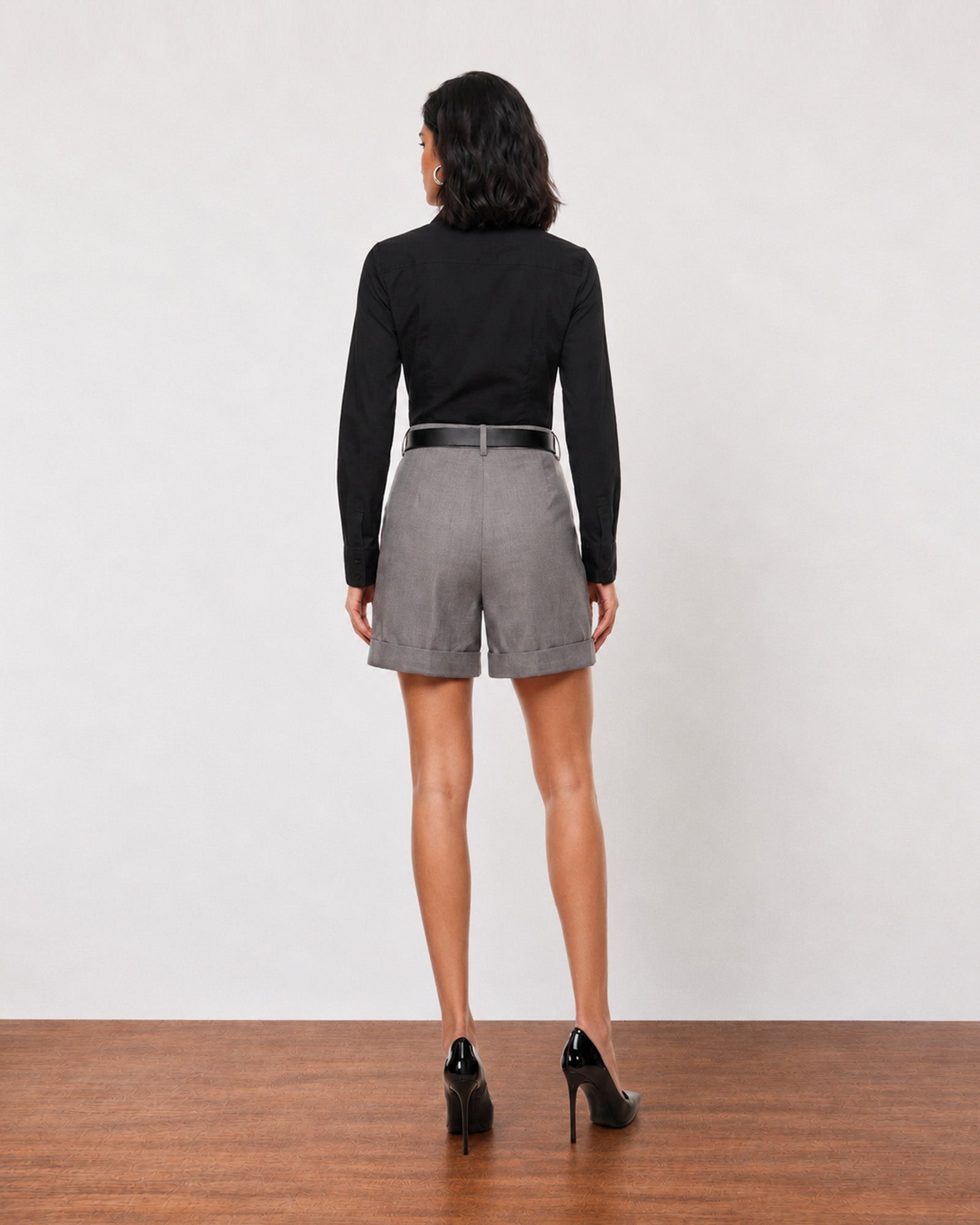 Grace charcoal grey pleated linen shorts with full cambric lining, back view