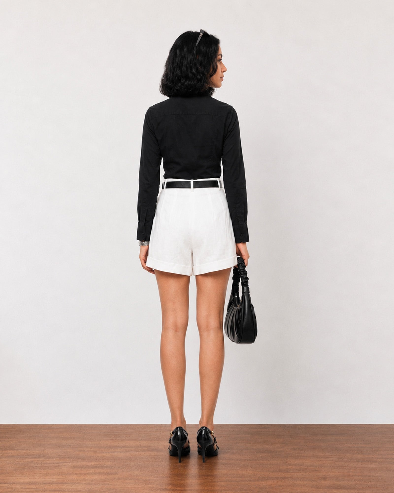 Grace white pleated linen shorts with full cambric lining, back view