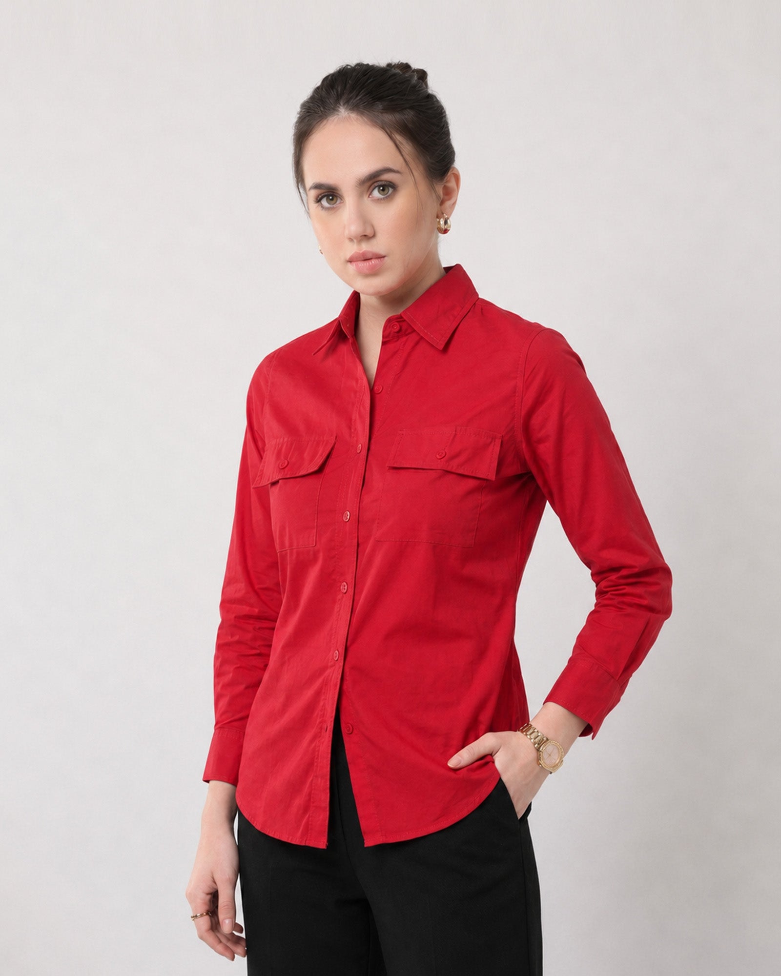 Gracy scarlet red 100% cotton shirt with a classic pointed collar, close-up neckline view